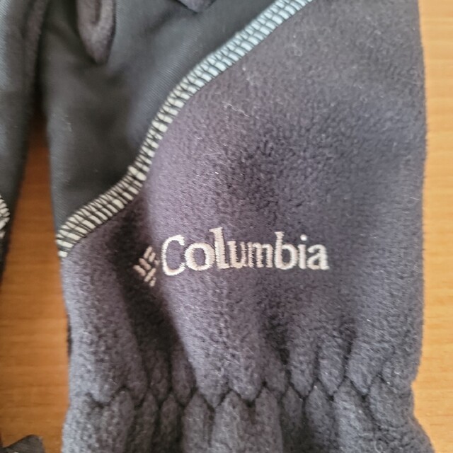 Columbia(コロンビア)のColumbia　手袋　ブラック　レデース　Sサイズ　美品　防寒 レディースのファッション小物(手袋)の商品写真