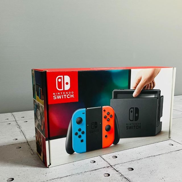 Nintendo Switch【本体＋ソフト2個＋携帯用ケースのセット】