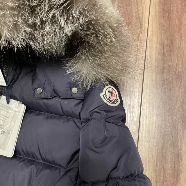 沖縄・離島除く全国届 モンクレール ダウン 4y 104センチ MONCLER