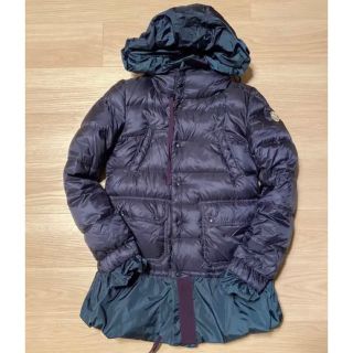 MONCLER(ダウンジャケット ・ パープル/紫色系)のフリマ MONCLER(ダウンジャケット ・ パープル/紫色系)のフリマ