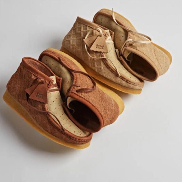 Clarks(クラークス)の[未使用] CLARKS WALLABEE ワラビー 希少　Nasコラボモデル メンズの靴/シューズ(ブーツ)の商品写真