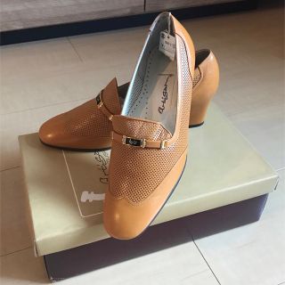 アルティザン(ARTISAN)の【未使用】Artisan パンプス　靴　メッシュ　ベルト　キャメル(ハイヒール/パンプス)