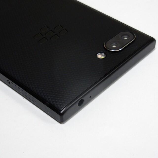 BlackBerry(ブラックベリー)の美品 SIMフリー（国内版） BlackBerry KEY2 BBF100-9 スマホ/家電/カメラのスマートフォン/携帯電話(スマートフォン本体)の商品写真