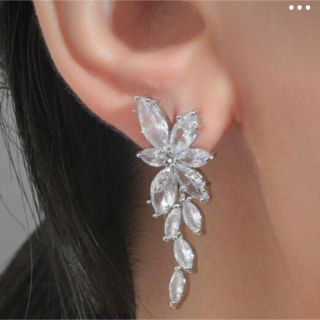 ブライダルアクセ ピアス シルバー  アクセサリー(ピアス)