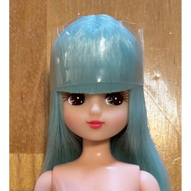 リカちゃん キャッスル 人形　新品　ミルキーブルー　ロング　ストレート　こ