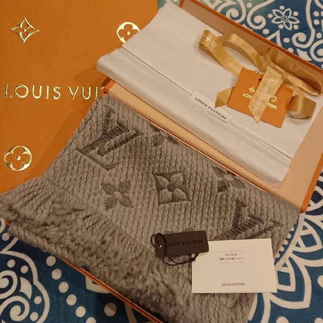 LOUIS VUITTON エシャルプ ロゴマニア マフラー