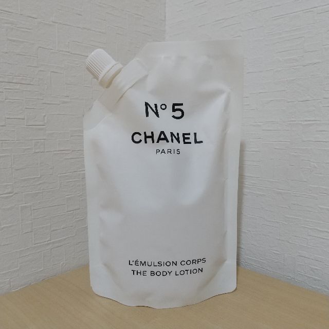 シャネル No 5  ボディローション  200ml