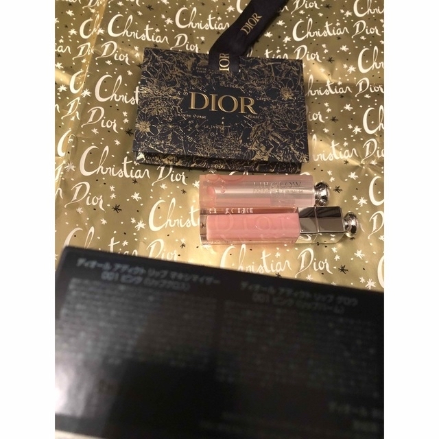 Dior(ディオール)の新品　ディオール　マキシマイザー001 リップグロウ001 プレゼントボックス コスメ/美容のベースメイク/化粧品(リップグロス)の商品写真