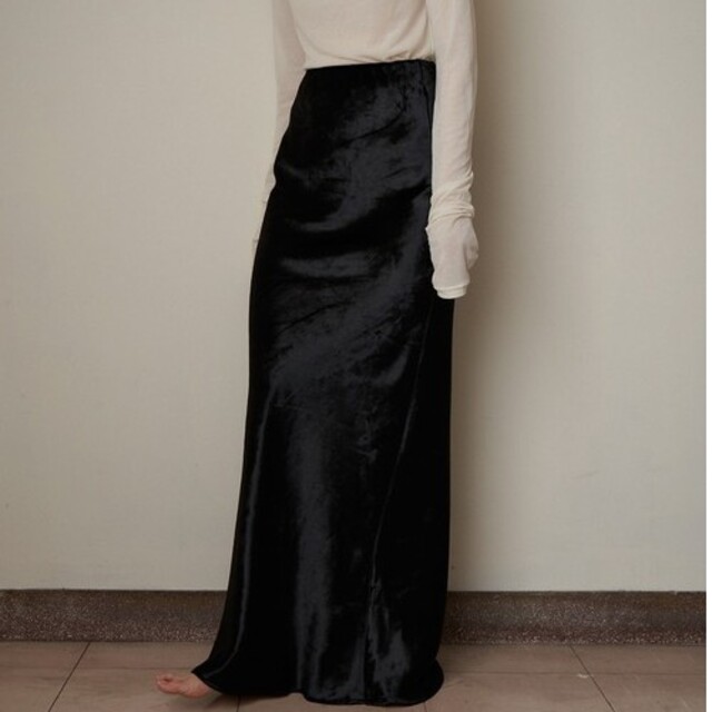 【新品未使用】enof  velvet long skirt  黒  L