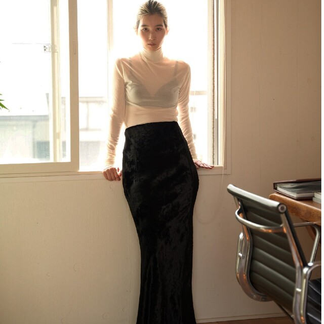 【新品未使用】enof  velvet long skirt  黒  L