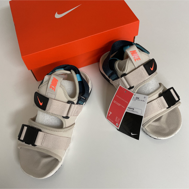 新品　WMNS NIKE CANYON SANDAL キャニオン　サンダル