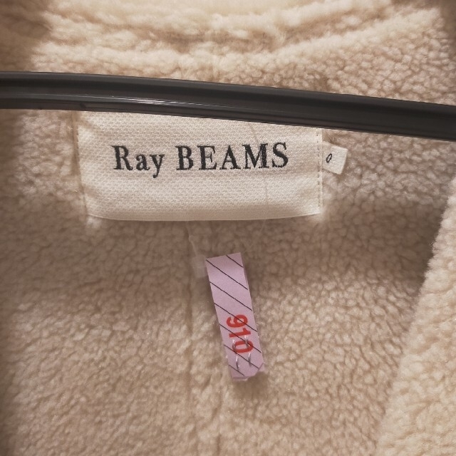 Ray BEAMS(レイビームス)のゆきんこ様専用　BEAMS / フェイク ムートン ボマー ブルゾン レディースのジャケット/アウター(ムートンコート)の商品写真