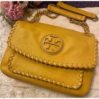 トリーバーチ(Tory Burch)のトリーバーチ ショルダーバッグ ビッグロゴ チェーン フラップ イエロー(ショルダーバッグ)