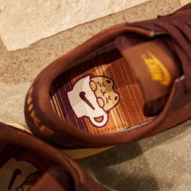 NIKE(ナイキ)のbrown様専用★25.5cm★NIKE DAYBREAK "COFFEE" メンズの靴/シューズ(スニーカー)の商品写真
