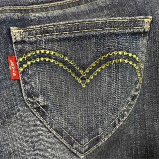 リーバイス(Levi's)のリーバイス　クリアラインストーンポケット　ジーンズ　ジーパン(デニム/ジーンズ)