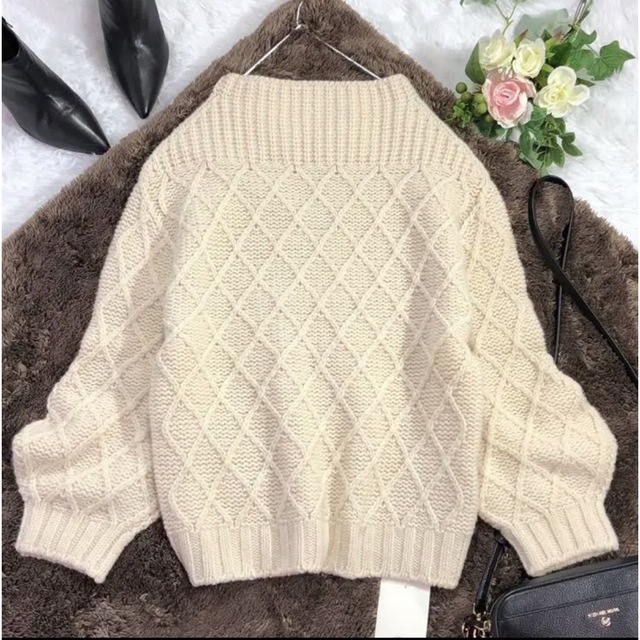 IENA - ☆IENA☆新品☆イエナ ダイヤ柄ボトルネックプルオーバーの通販 IENA - ☆IENA☆新品☆イエナ ダイヤ柄ボトルネックプルオーバーの通販