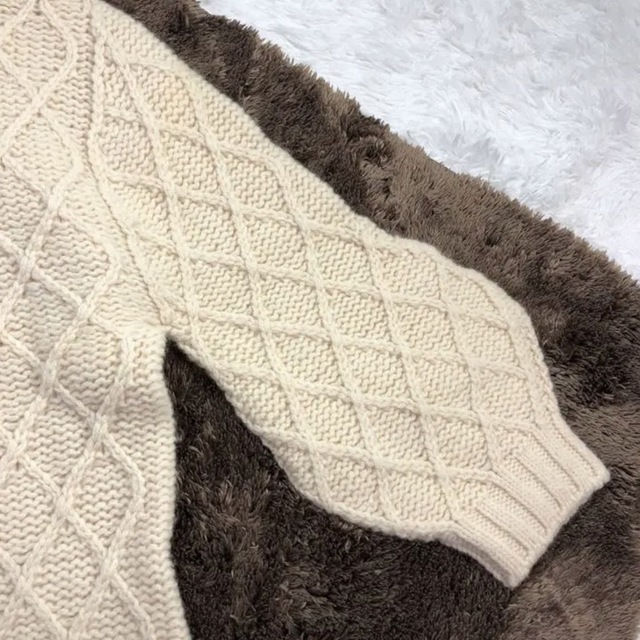 IENA - ☆IENA☆新品☆イエナ ダイヤ柄ボトルネックプルオーバーの通販 IENA - ☆IENA☆新品☆イエナ ダイヤ柄ボトルネックプルオーバーの通販