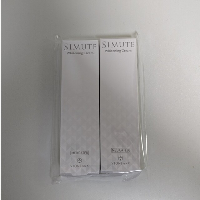 SIMUTE 30g 薬用美白クリーム オールインワン ゲル