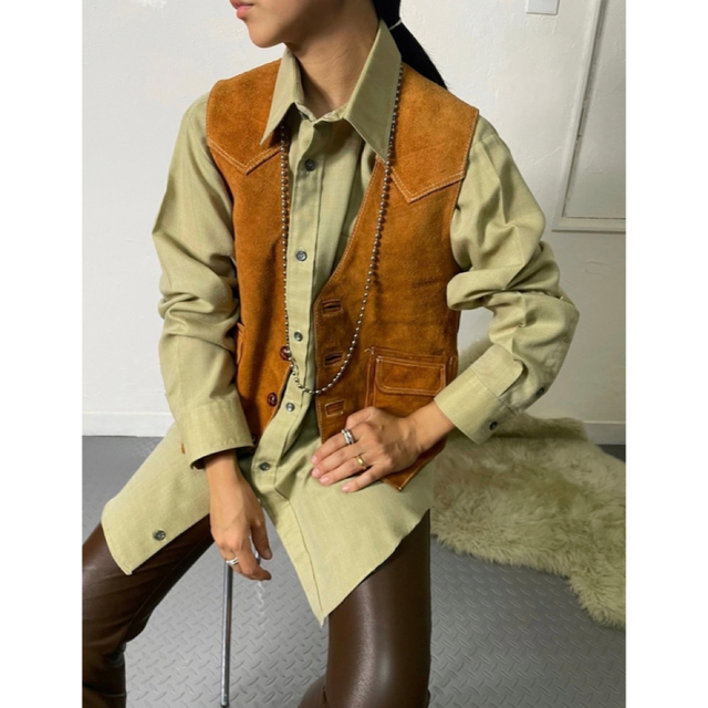 vintage suede vest レディースのトップス(ベスト/ジレ)の商品写真