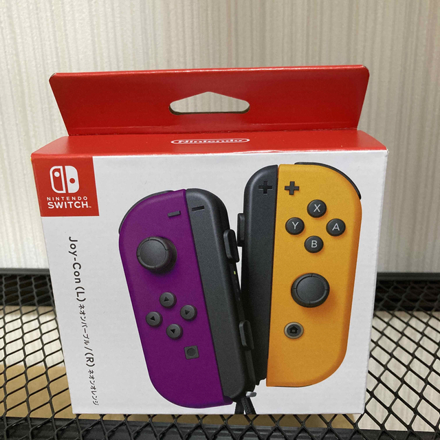 Nintendo Switch(ニンテンドースイッチ)の任天堂Switch ジョイコン／ネオンパープル＆オレンジ エンタメ/ホビーのゲームソフト/ゲーム機本体(その他)の商品写真