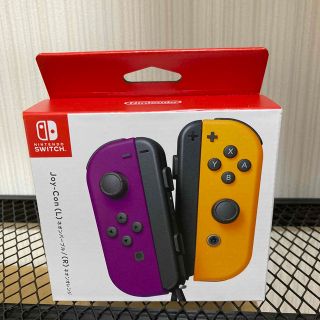 ニンテンドースイッチ(Nintendo Switch)の任天堂Switch ジョイコン／ネオンパープル＆オレンジ(その他)