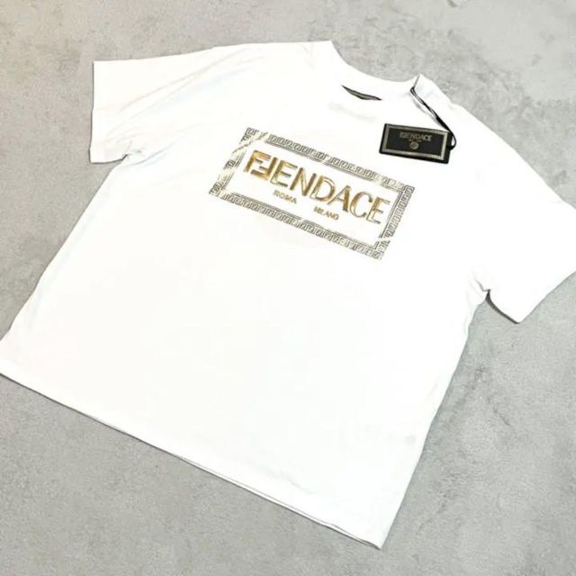 【今日の超目玉】  FENDI - コラボ　ロゴ柄　半袖Tシャツ　ホワイト　L FENDACE 【新品未使用】 Tシャツ+カットソー(半袖+袖なし)