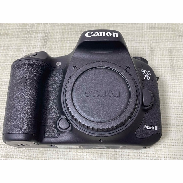 キヤノン 《良品》Canon EOS 7D Mark II ボディ - labaleinemarseille.com