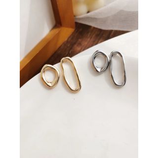 トゥデイフル(TODAYFUL)のアシンメトリー フープピアス ゴールド シルバー 韓国アクセ(ピアス)