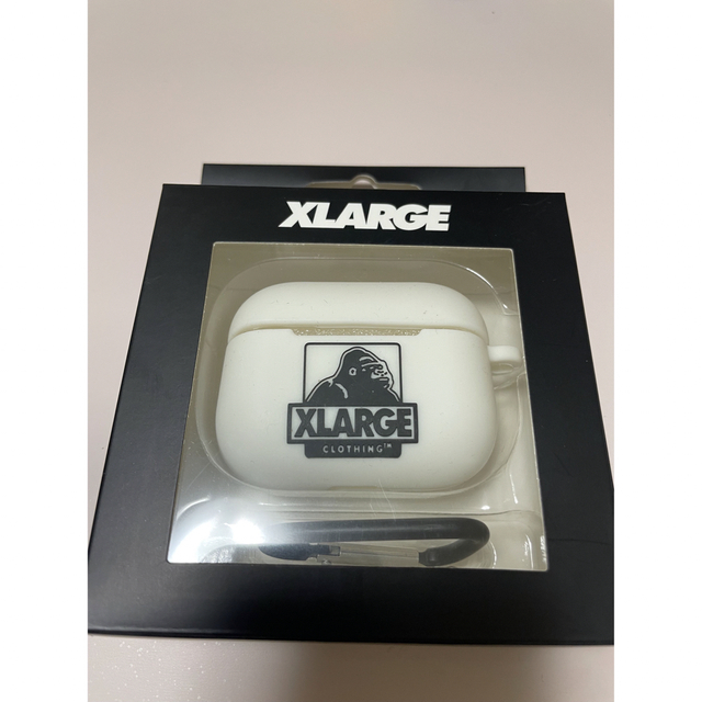 XLARGE(エクストララージ)のXLARGE AirPodsケース スマホ/家電/カメラのスマホアクセサリー(モバイルケース/カバー)の商品写真