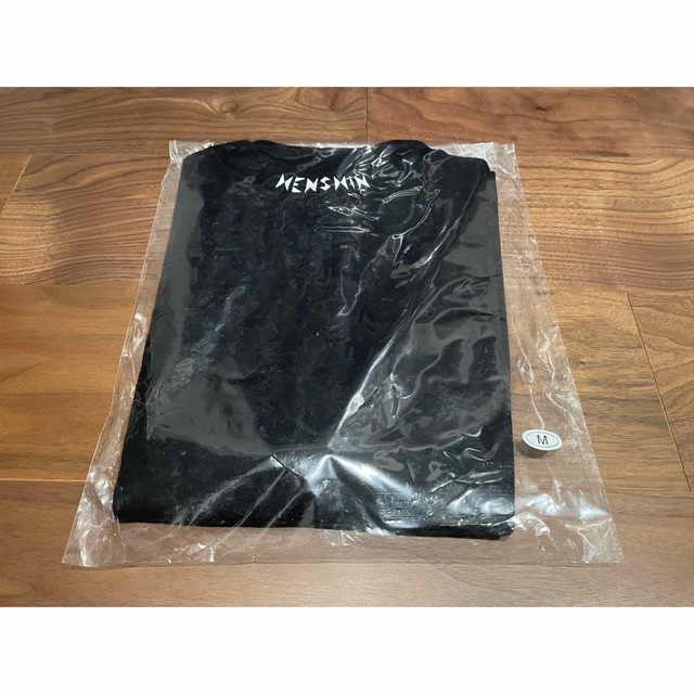 米津玄師 Nigi Chan Tシャツ Mサイズ ブラック 黒 エンタメ/ホビーのタレントグッズ(ミュージシャン)の商品写真