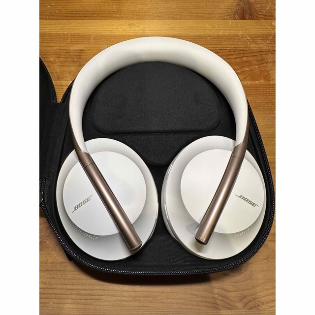 未開封　Bose Noise Cancelling Headphones 700