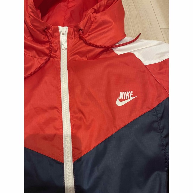 【美品】NIKE TRACK\u0026FIELD ナイロンジャケット　パーカー　Mサイズ