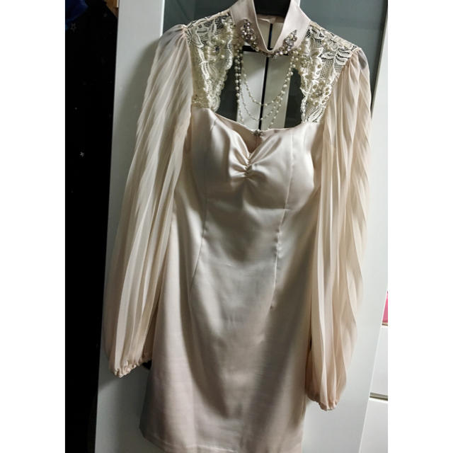 美品✨andy 袖ありシャンパンゴールドミニドレス - ミニドレス