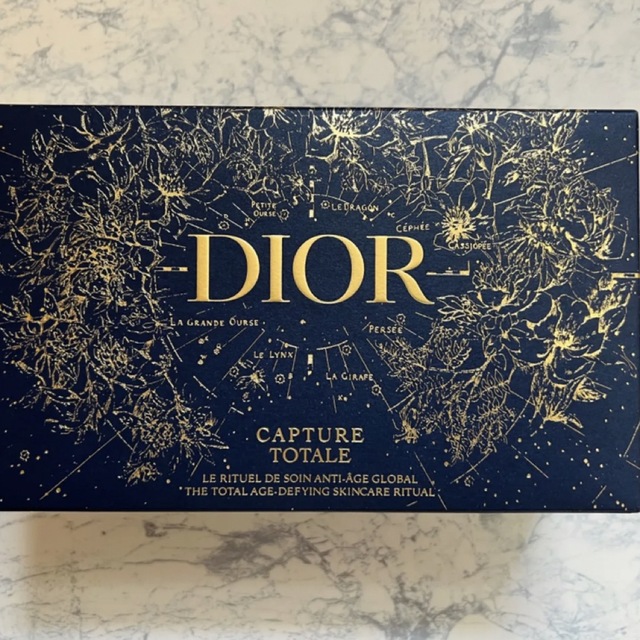 DIOR カプチュール トータル ホリデー (数量限定セット) - www