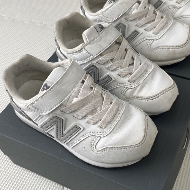 New Balance(ニューバランス)のニューバランス　996 キッズ/ベビー/マタニティのキッズ靴/シューズ(15cm~)(スニーカー)の商品写真