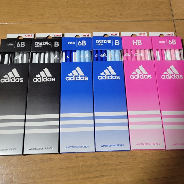 三菱鉛筆(ミツビシエンピツ)のadidas 鉛筆 6ダース まとめて エンタメ/ホビーのアート用品(鉛筆)の商品写真