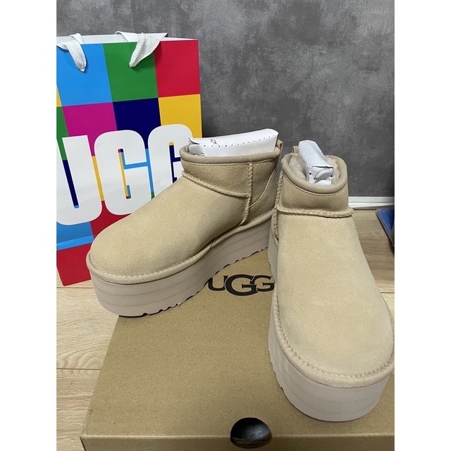 新品★UGG★クラシック ウルトラミニ プラットフォーム 厚底