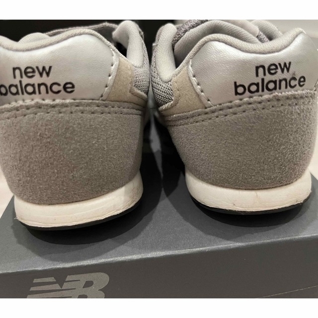 New Balance(ニューバランス)のニューバランス　キッズ　996 グレー キッズ/ベビー/マタニティのベビー靴/シューズ(~14cm)(スニーカー)の商品写真
