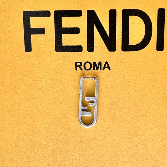 FENDI フェンディ FF オーロック シングル フープ ピアス 片耳 美品