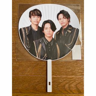 カトゥーン(KAT-TUN)のKAT-TUN ジャンボうちわ　ジャニーズカウコン2022-2023(アイドルグッズ)