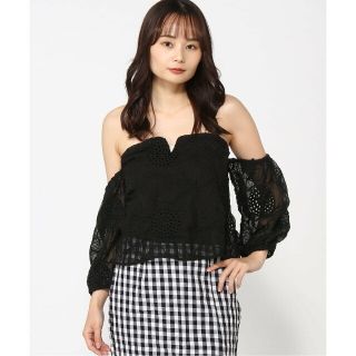 ゲス(GUESS)の【ブラック(JBLK)】(W)Adrina Off Shldr Top(シャツ/ブラウス(長袖/七分))