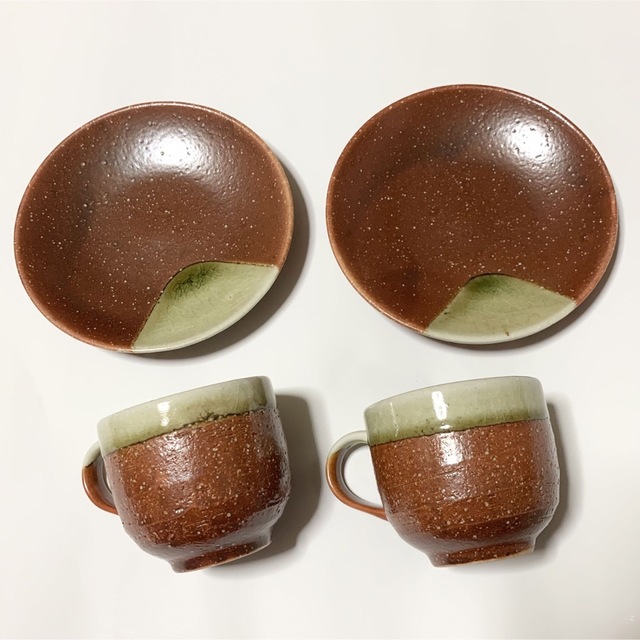 グラス/カップ送料無料　茶色×抹茶色　カップ＆ソーサーセット