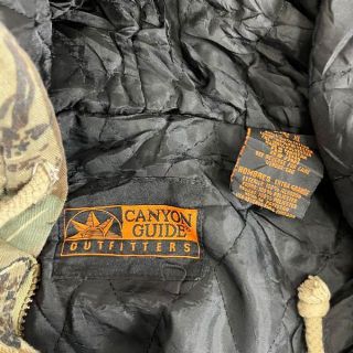 アメリカ古着CANYON GUIDEリアルツリー柄プリント中綿入りジャケットXL-