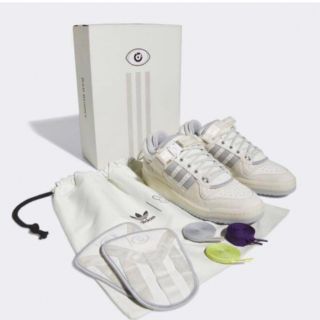 アディダス(adidas)のBad Bunny × adidas Forum Low White Bunny(スニーカー)