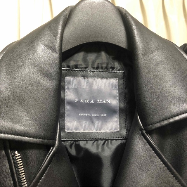 ZARA(ザラ)のZARA ダブル　レザージャケット　ライダース メンズのジャケット/アウター(ライダースジャケット)の商品写真