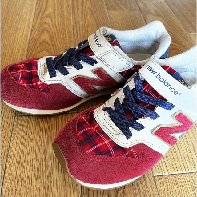 New Balance(ニューバランス)のNew Balance　ニューバランス　キッズ　20.5cm キッズ/ベビー/マタニティのキッズ靴/シューズ(15cm~)(スニーカー)の商品写真