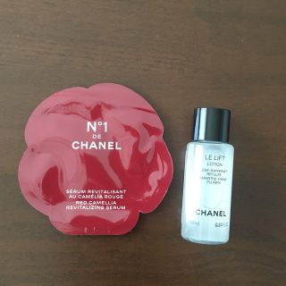 シャネル(CHANEL)のシャネル　CHANEL 美容液　化粧水　セラム　ドゥシャネル　ルリフト　(化粧水/ローション)