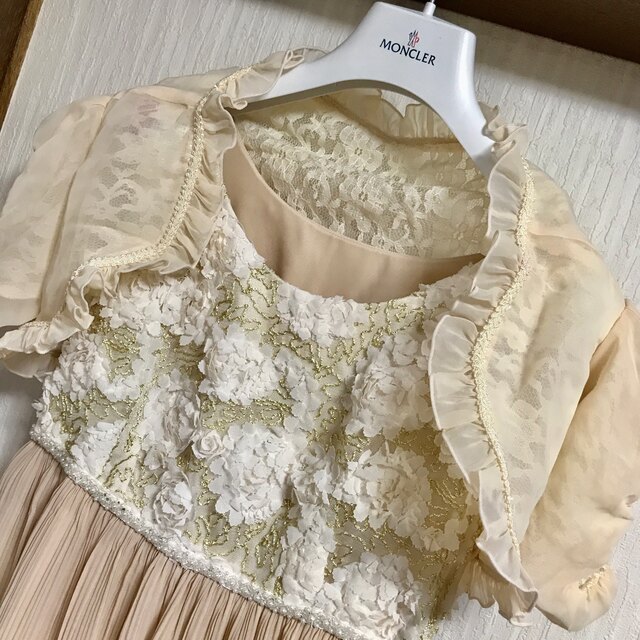 結婚式用 ドレス ボレロ付き 花柄 - ミディアムドレス