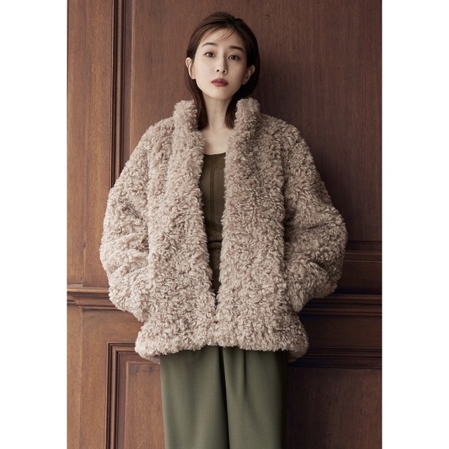 ☆ 田中みな実×CLANE CURL FUR SHORT COAT BEIGE