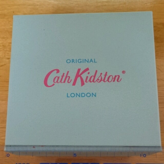 Cath Kidston(キャスキッドソン)の cath kidston 箱 インテリア/住まい/日用品のキッチン/食器(グラス/カップ)の商品写真